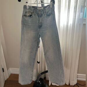 Aritzia Denim Forum Farrah Jeans